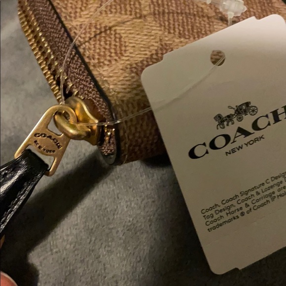 NWT Coach Signature Canvas and Leather Wallet - Picture 10 of 11